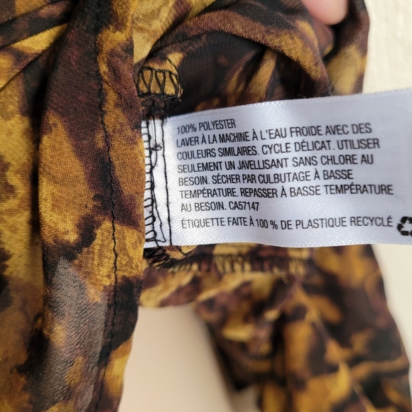 Merona Lightweight Printed 1/2 Button Down Blouse Top Size Women's XS - Picture 10 of 11